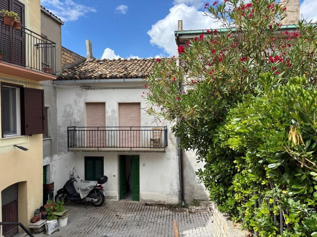 Haus in Campobasso, Italien, 60 m² - Foto 1