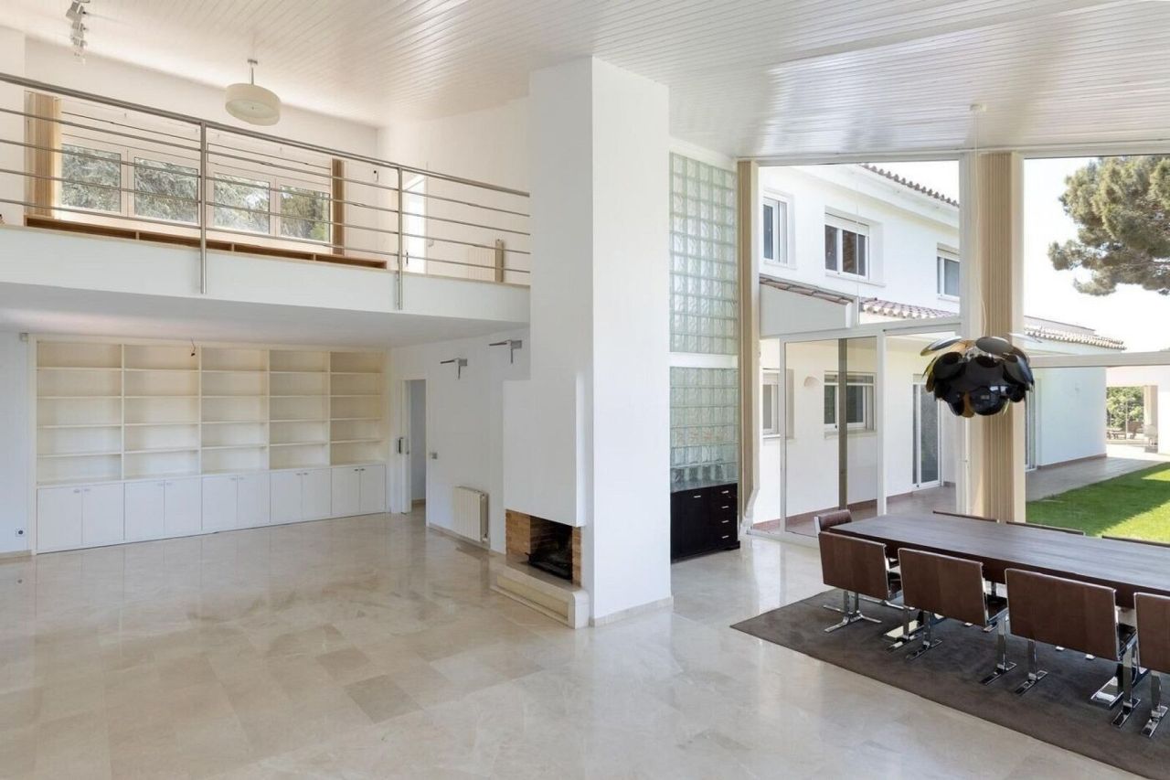 Villa in Barcelona, Spain, 555 m² - picture 11