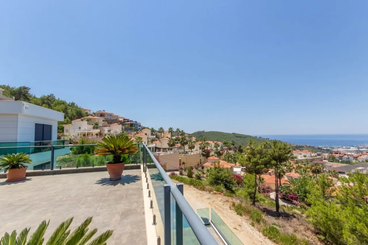 Villa in Alanya, Türkei, 680 m² - Foto 2