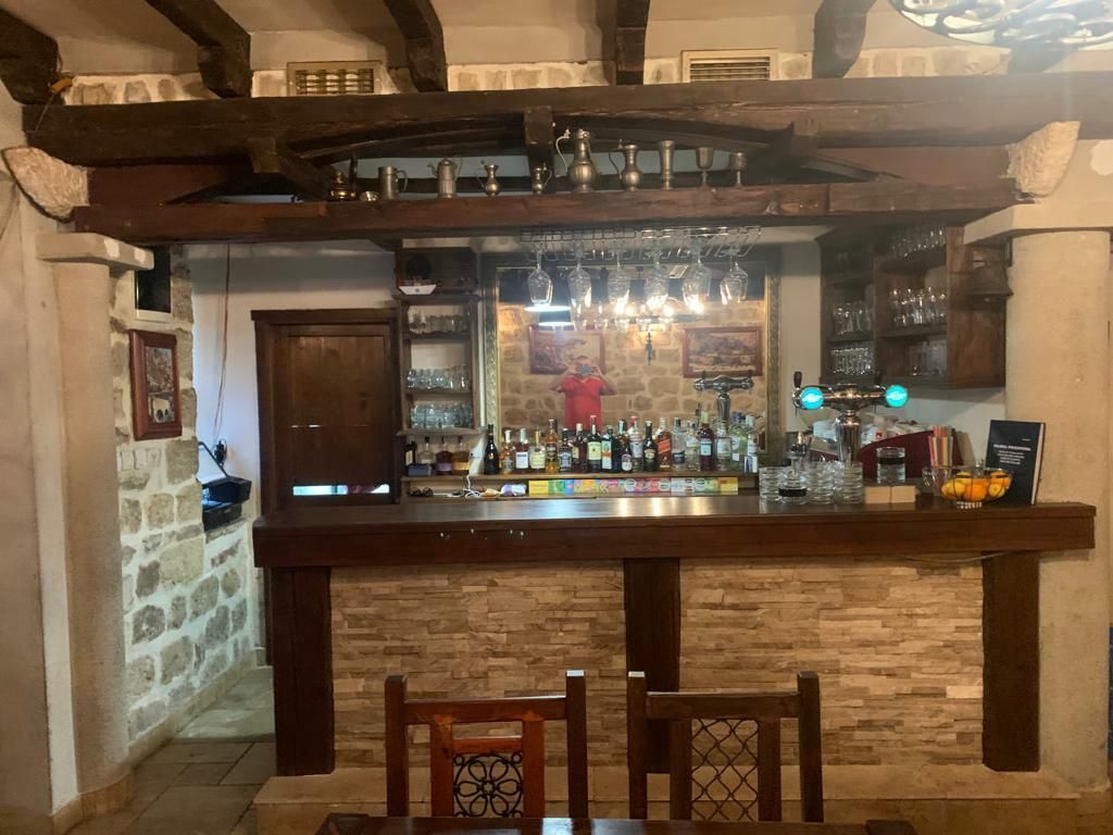 Ufficio a Risan, Montenegro, 98 m² - foto 2