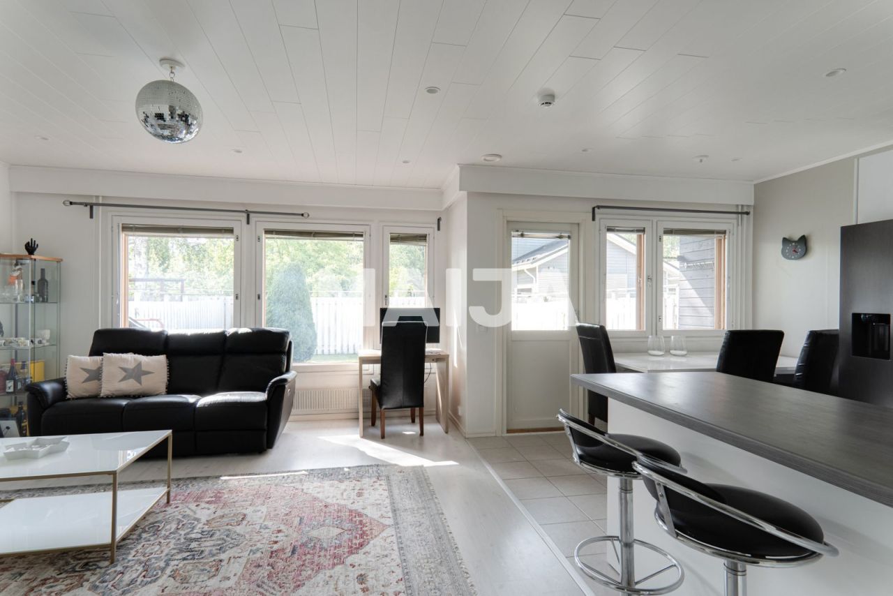 Flat in Vantaa, Finland, 73 m² - picture 9