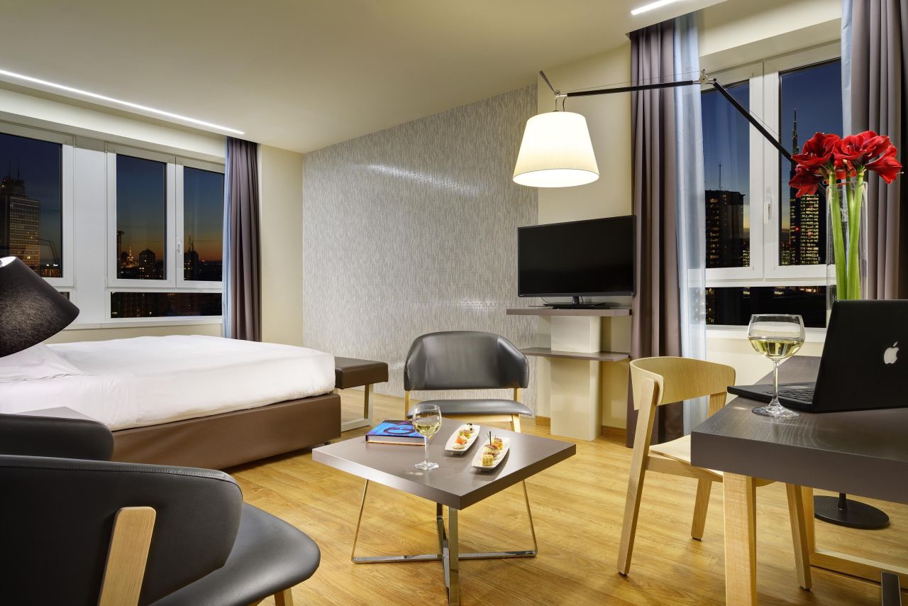 Hotel in Milan, Italy, 6 000 m² - picture 1