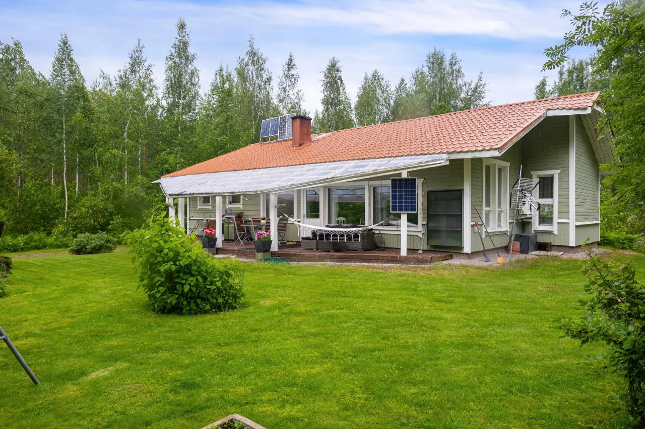 Cottage à Jaala, Finlande, 109 m² - image 1