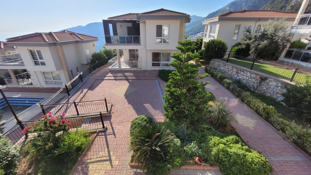 Villa in Alanya, Turkey, 250 m² - picture 8