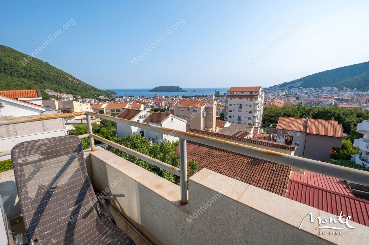 Flat in Budva, Montenegro, 76 m² - picture 1