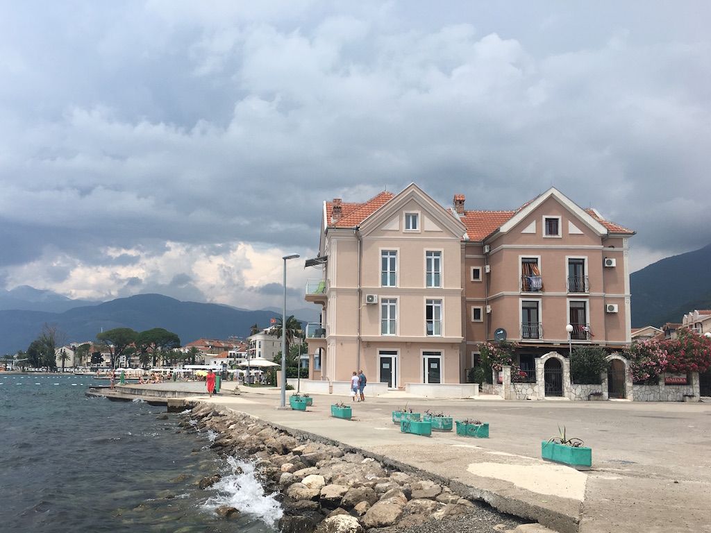 Propiedad comercial en Tivat, Montenegro, 363 m² - imagen 1