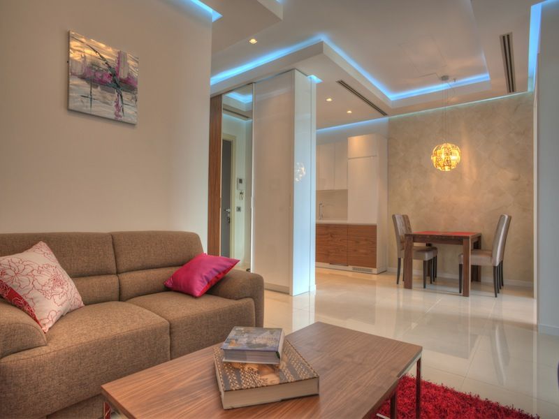 Apartamento en Budva, Montenegro, 95 m² - imagen 1