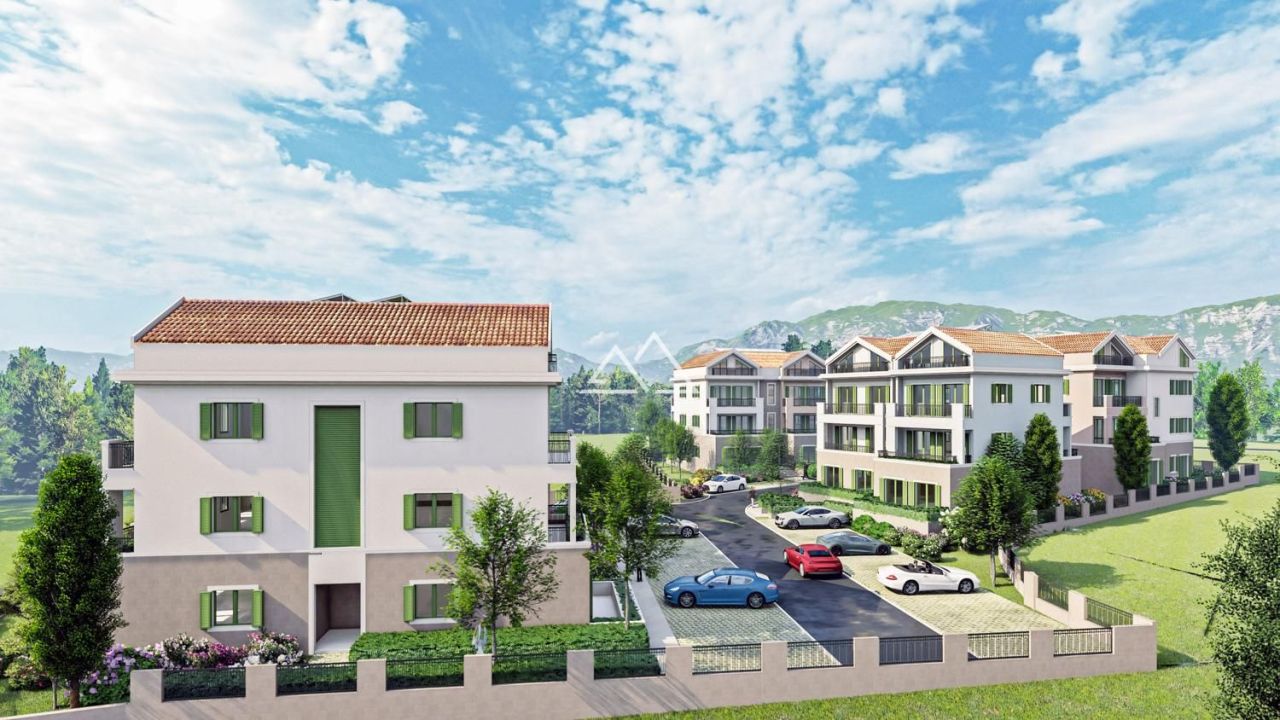 Apartment in Tivat, Montenegro, 62 m² - Foto 1