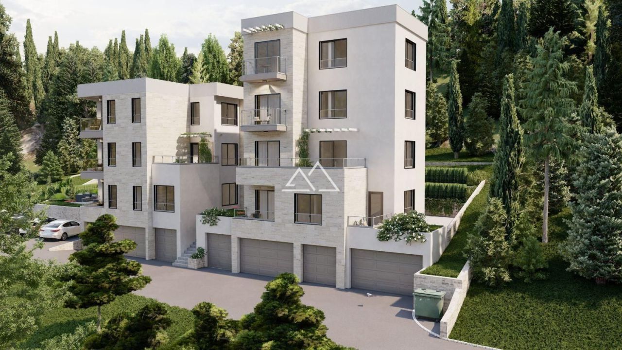 Flat in Tivat, Montenegro - picture 1
