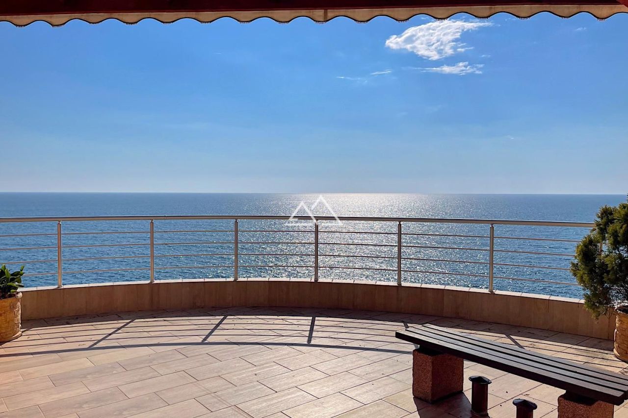 Apartamento en Dobra Voda, Montenegro, 242 m² - imagen 1