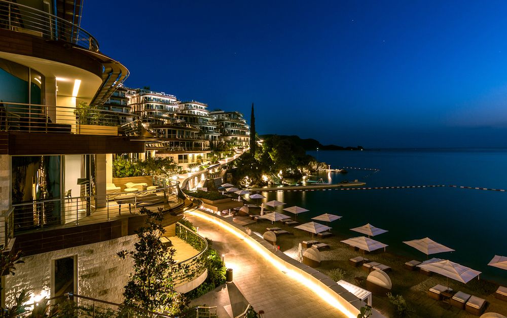 Apartment in Budva, Montenegro, 108 m² - picture 2