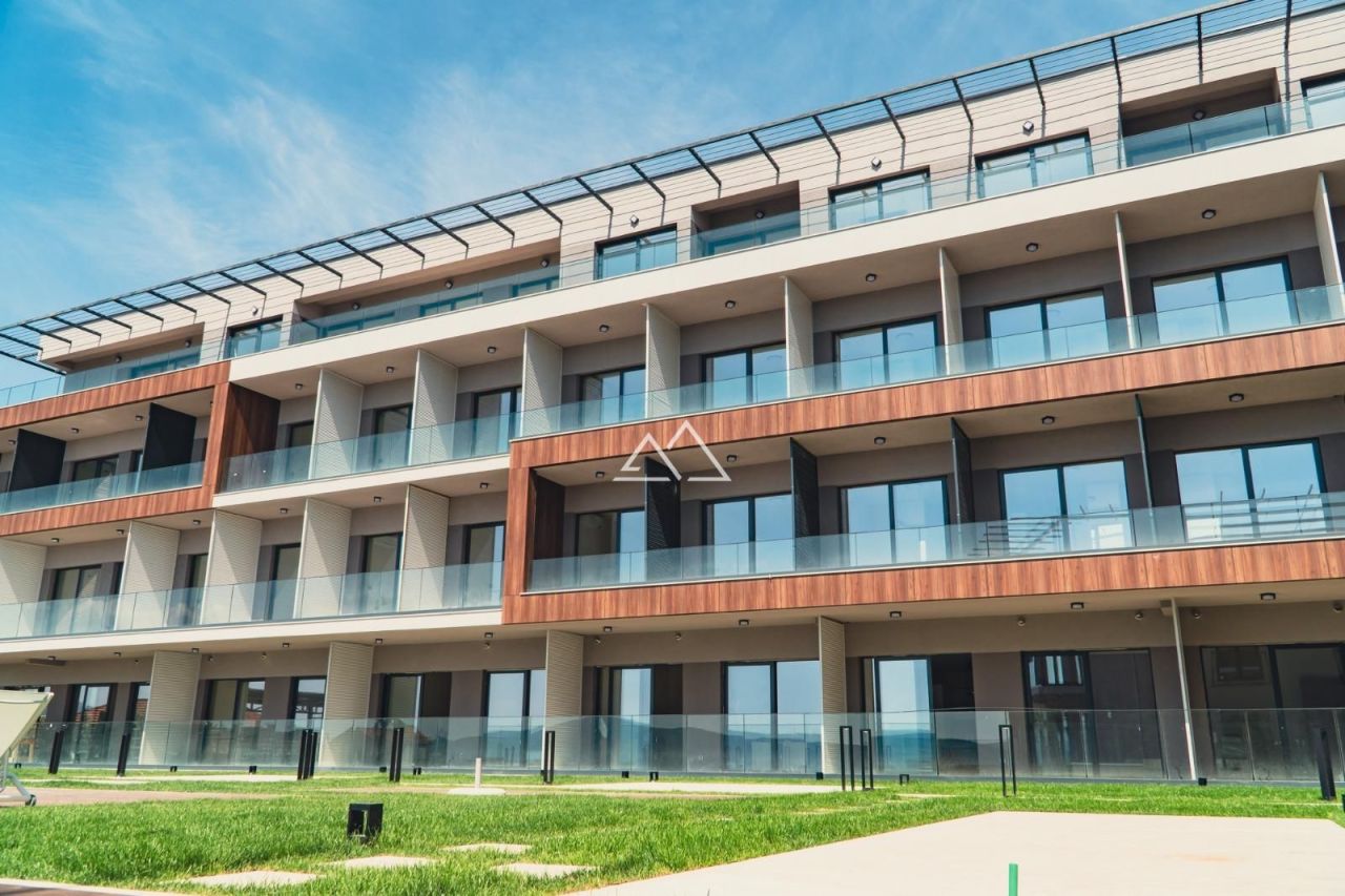 Appartamenti a Tivat, Montenegro, 44 m² - foto 2