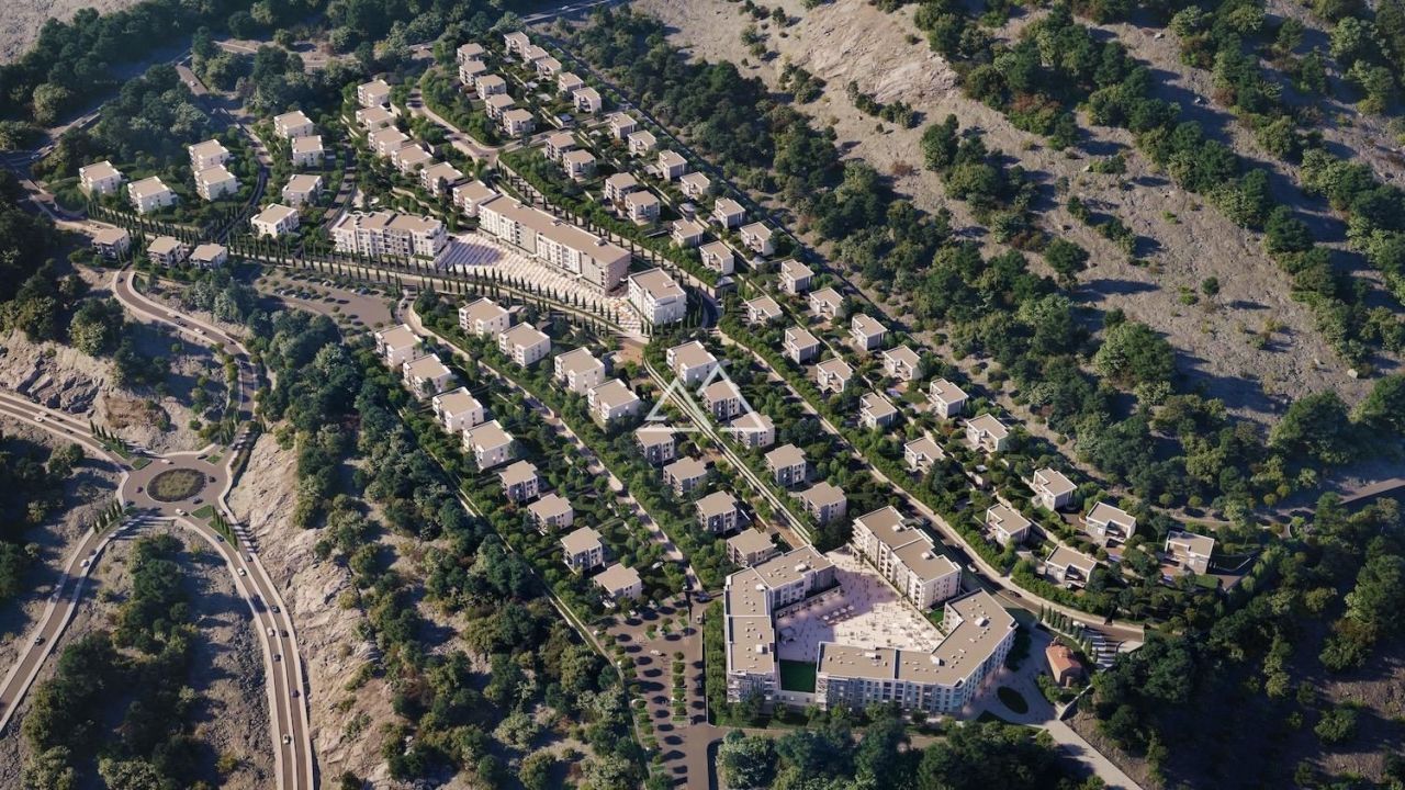 Villa in Podgorica, Montenegro, 435 m² - picture 2