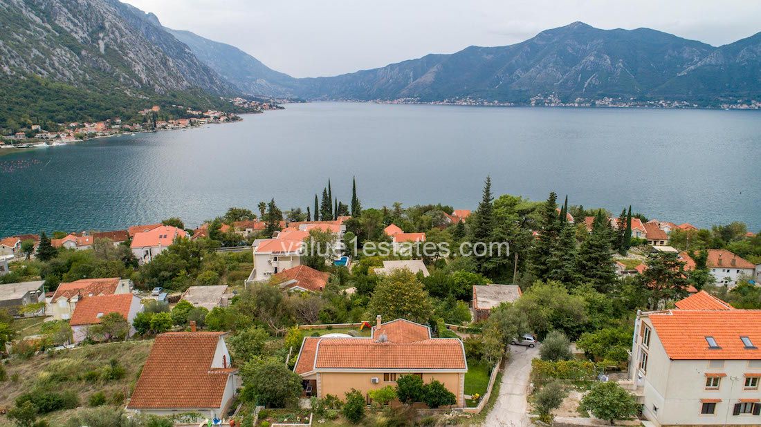 Villa à Orahovac, Monténégro, 303 m² - image 3