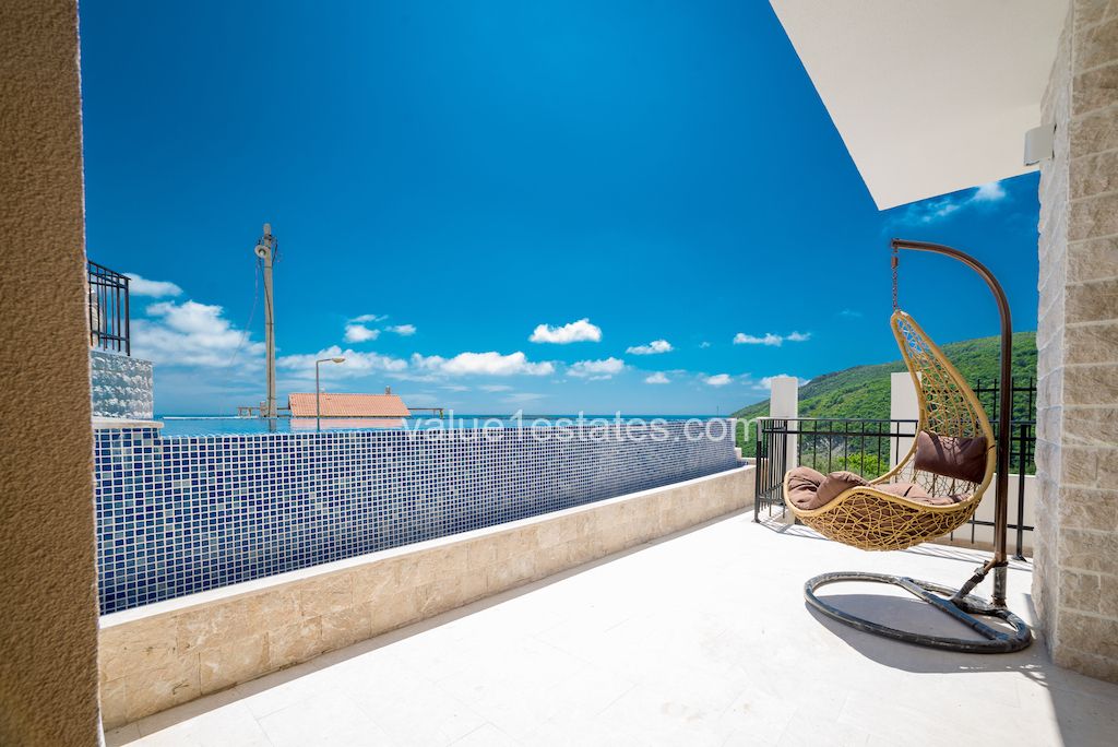 Villa a Becici, Montenegro, 170 m² - foto 3