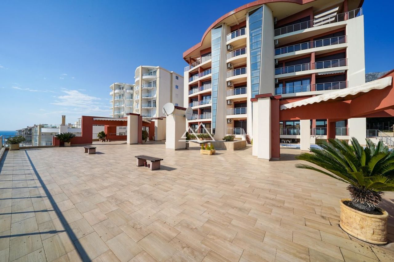 Apartment in Dobra Voda, Montenegro, 242 m² - Foto 4