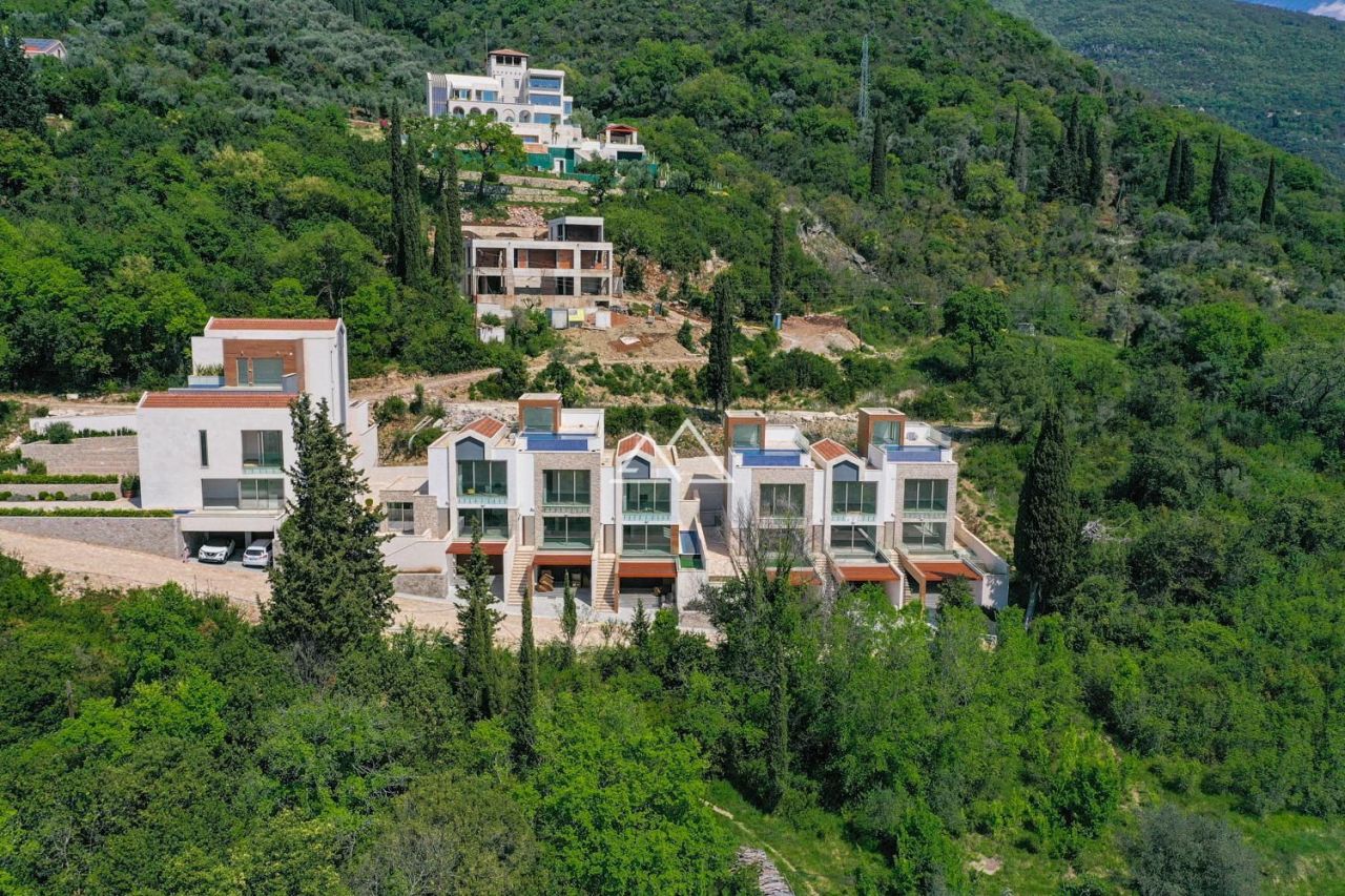 Villa in Tivat, Montenegro, 286 m² - Foto 4