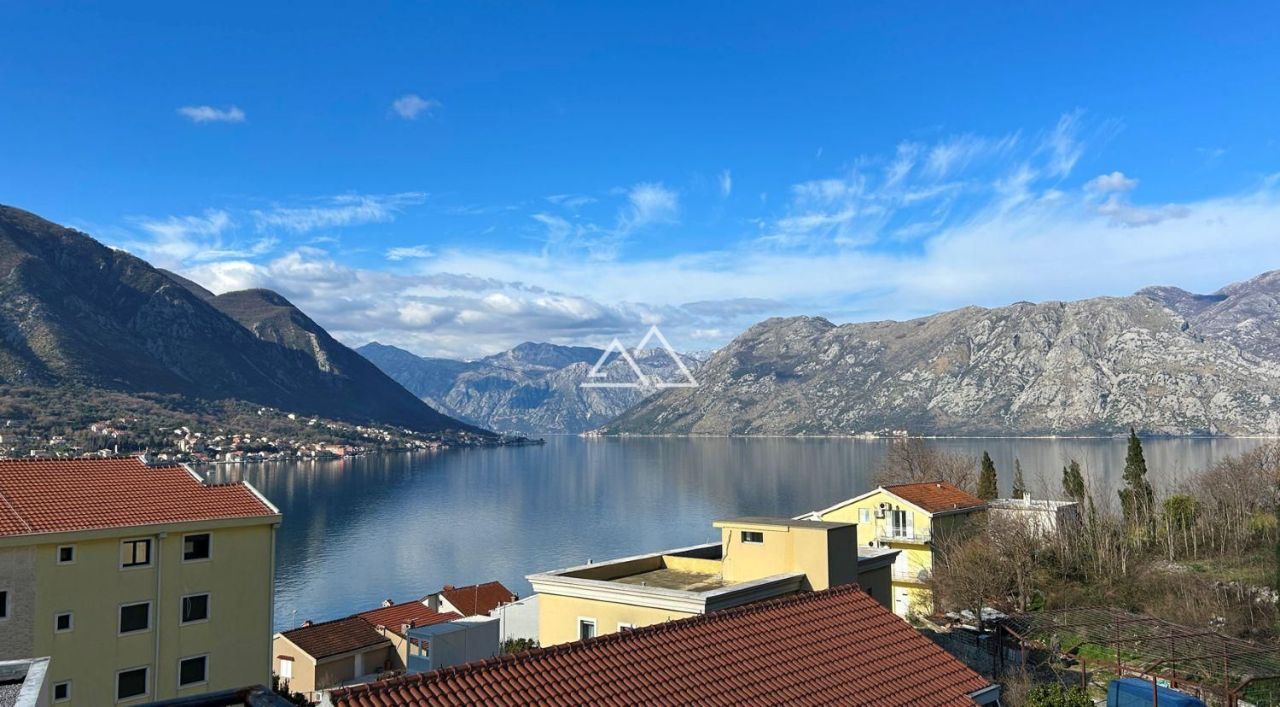 Appartement à Dobrota, Monténégro, 109 m² - image 4