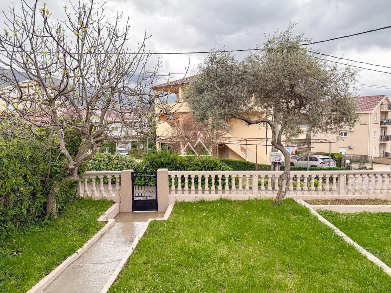 Villa a Tivat, Montenegro, 118 m² - foto 4