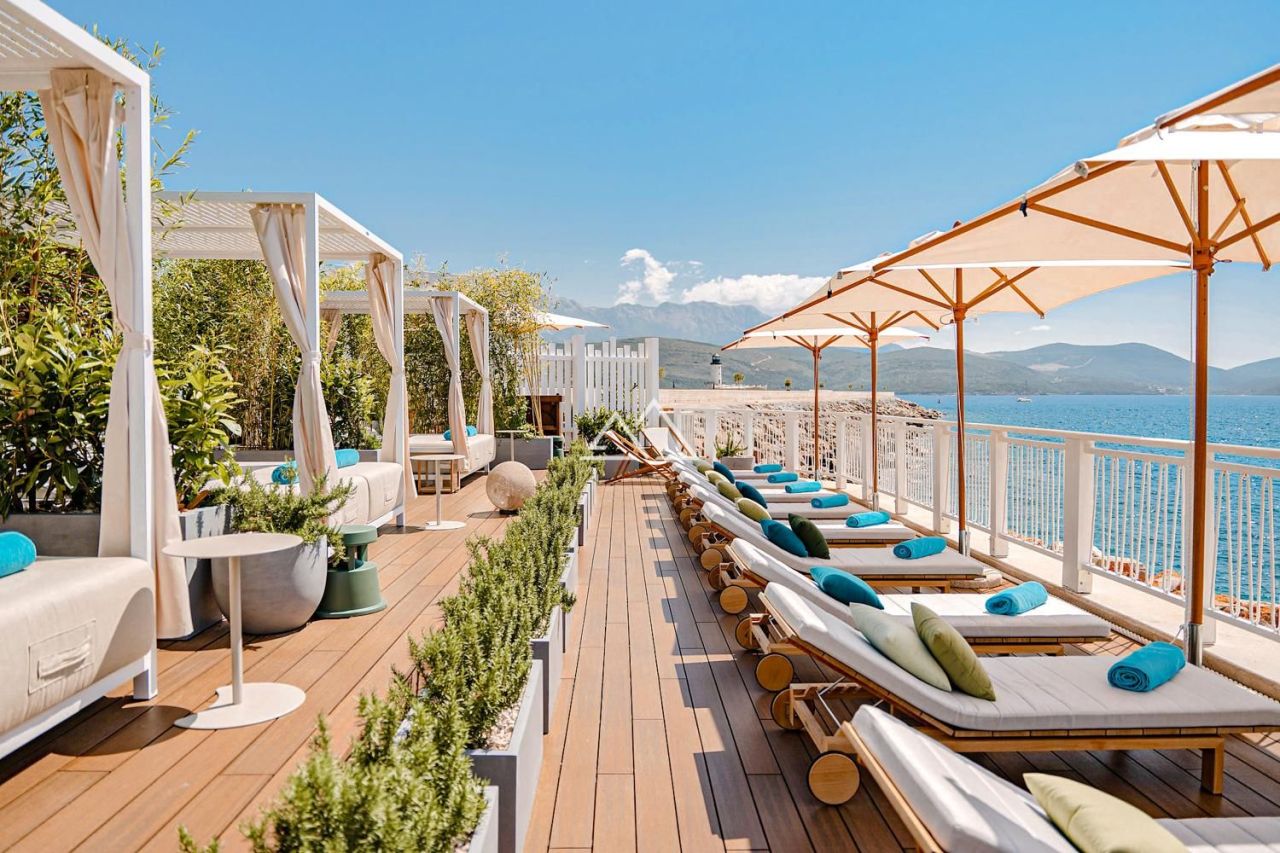 Apartment on Lustica peninsula, Montenegro, 109 m² - picture 5