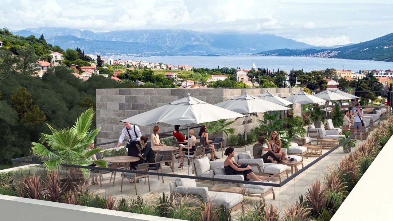 Apartment in Kumbor, Montenegro, 50 m² - picture 5