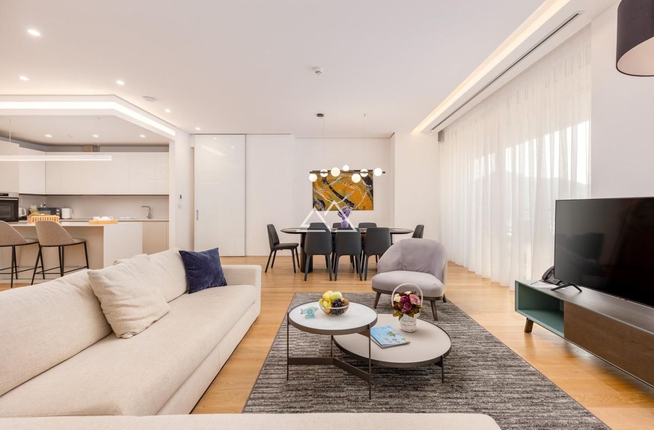 Apartment in Budva, Montenegro, 287 m² - picture 6