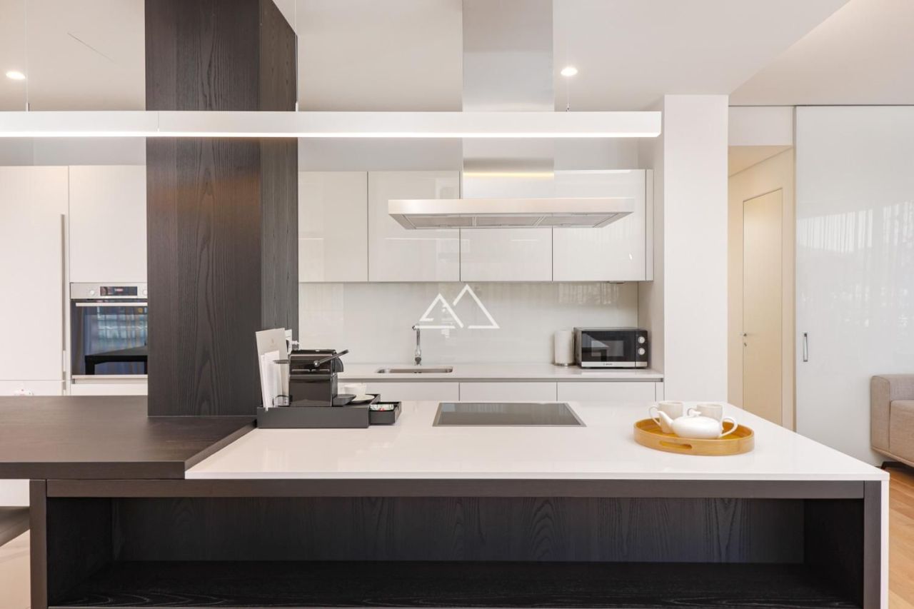 Apartment in Budva, Montenegro, 517 m² - picture 7