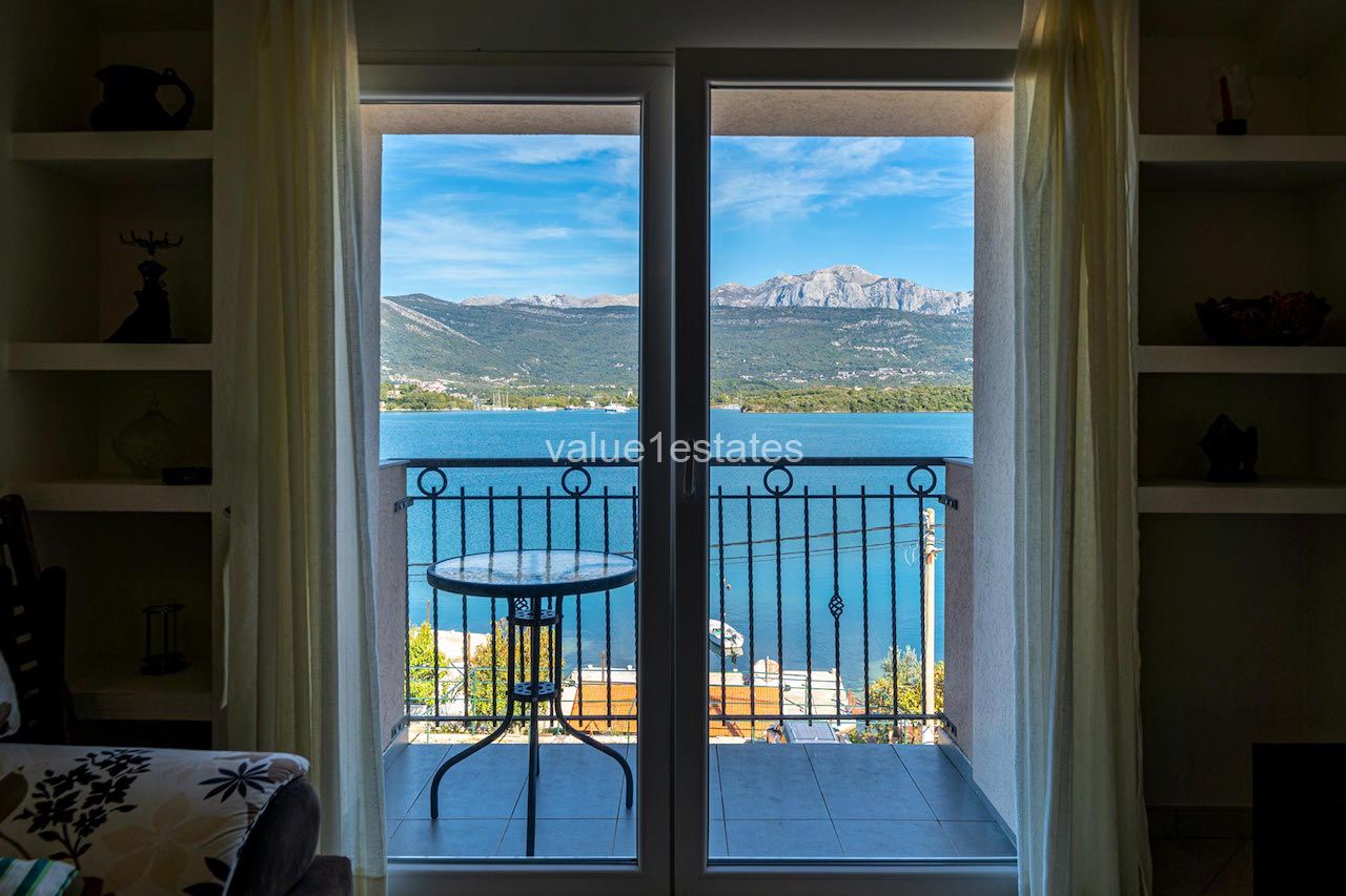 Proprietà commerciale a Đuraševići, Montenegro, 300 m² - foto 8