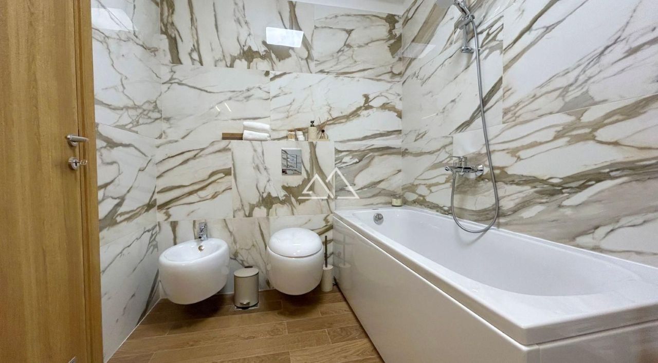 Appartement à Dobrota, Monténégro, 109 m² - image 8