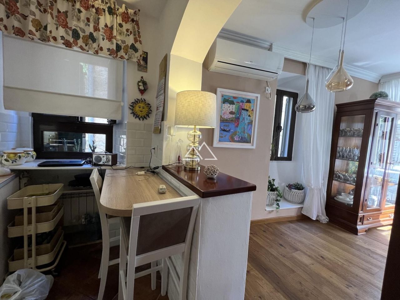 Apartment in Kotor, Montenegro, 97 m² - picture 9