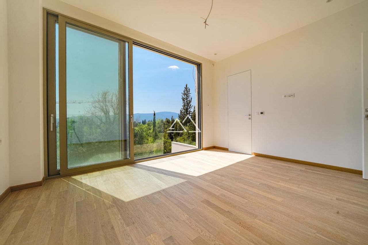 Villa in Tivat, Montenegro, 246 m² - Foto 10