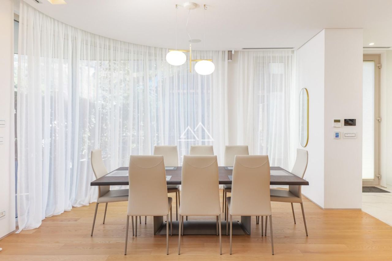 Apartment in Budva, Montenegro, 517 m² - picture 10