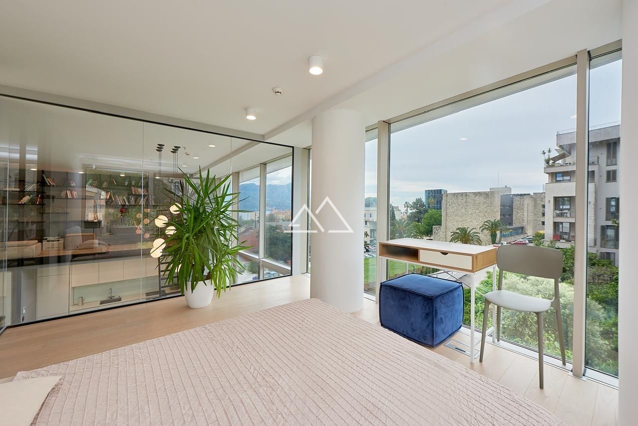 Apartment in Budva, Montenegro, 100 m² - picture 10