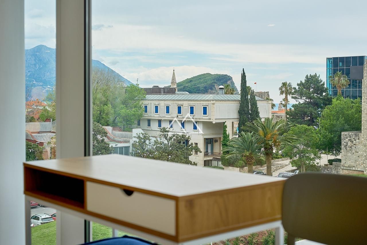 Apartment in Budva, Montenegro, 100 m² - picture 11