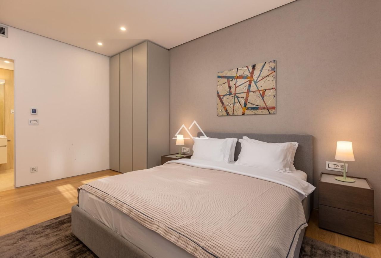 Apartment in Budva, Montenegro, 287 m² - picture 12