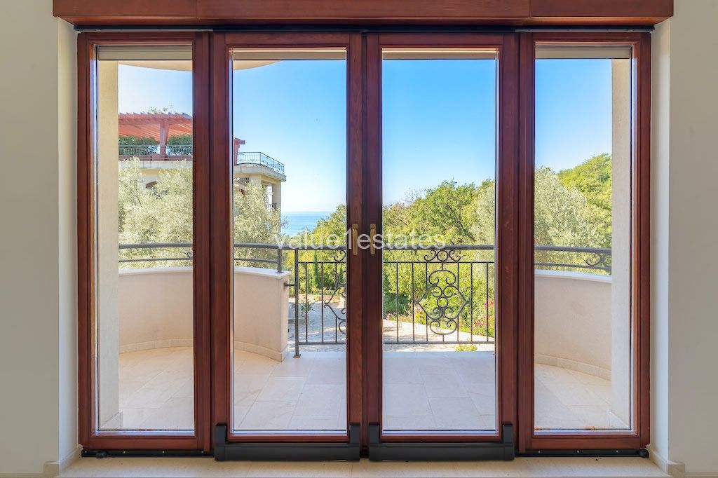 Appartamenti a Petrovac, Montenegro, 86 m² - foto 12