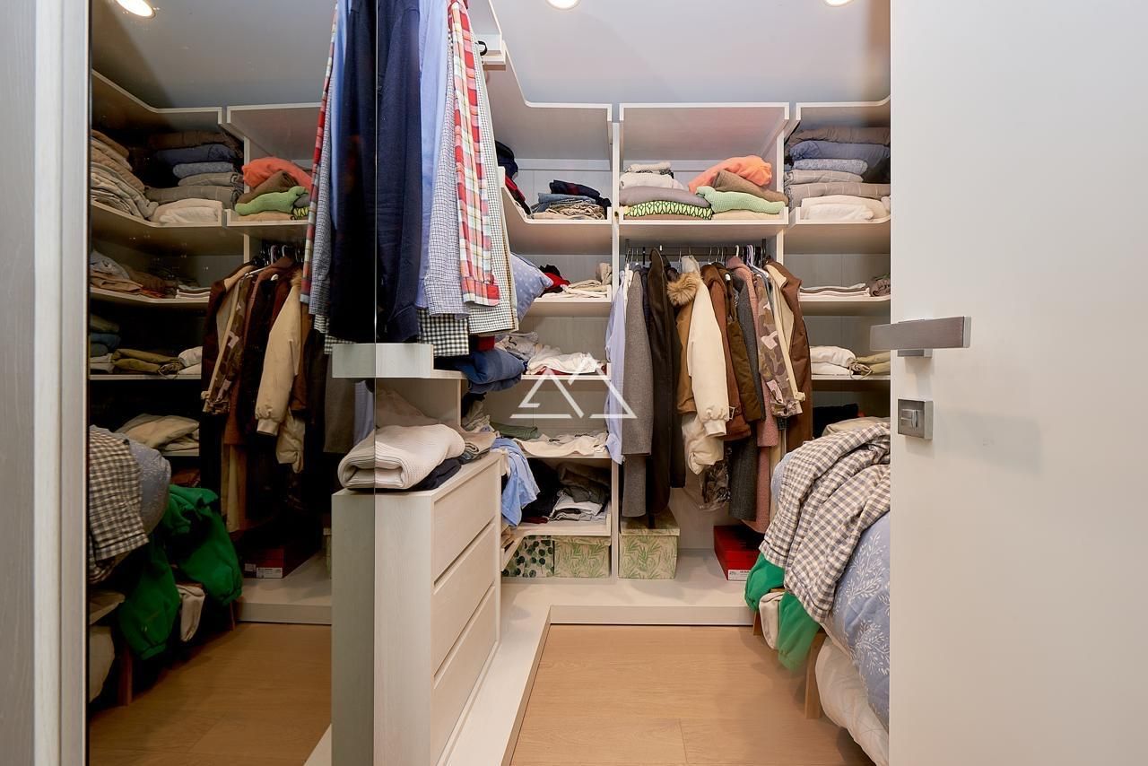 Apartment in Budva, Montenegro, 100 m² - picture 12