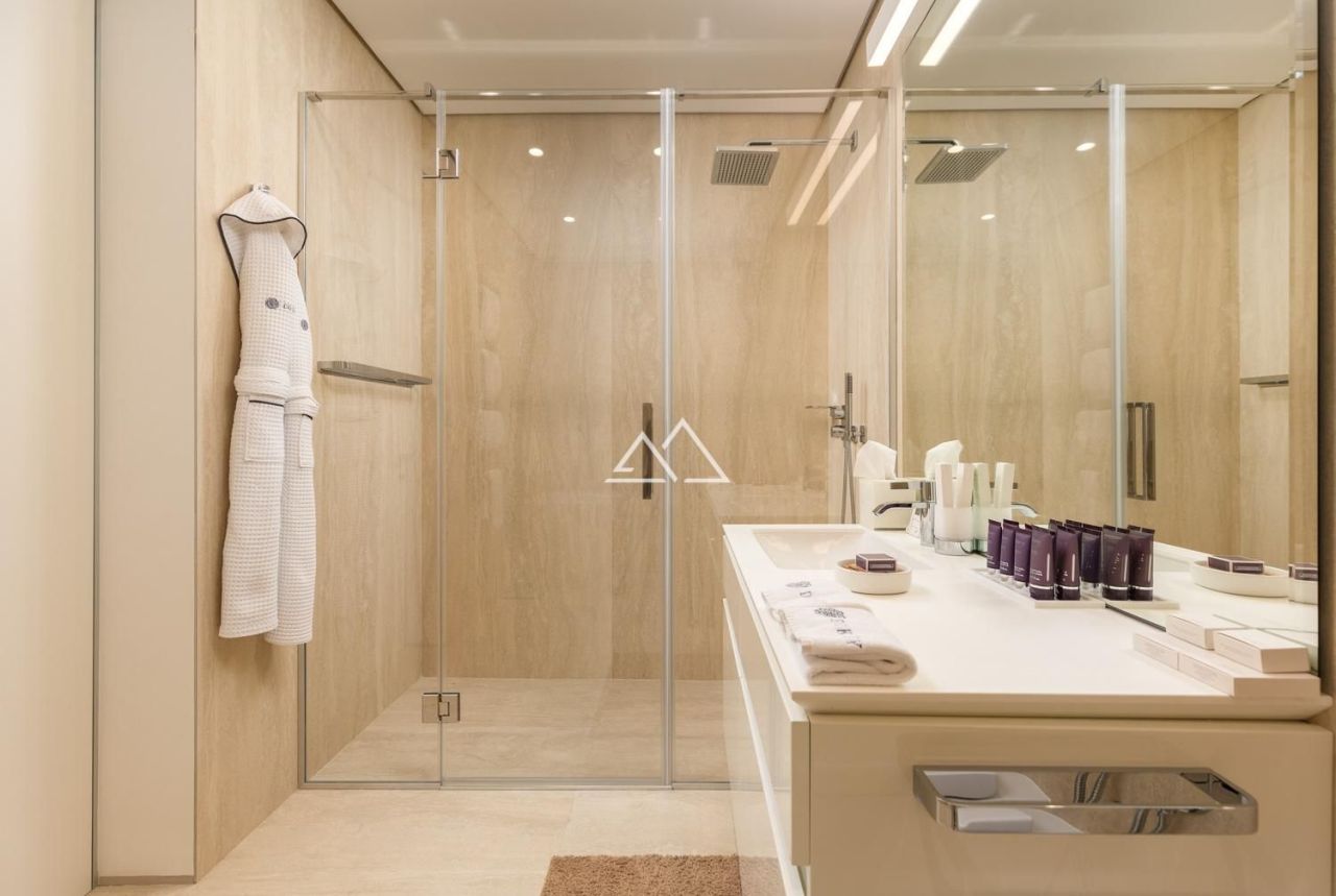 Apartment in Budva, Montenegro, 287 m² - picture 13