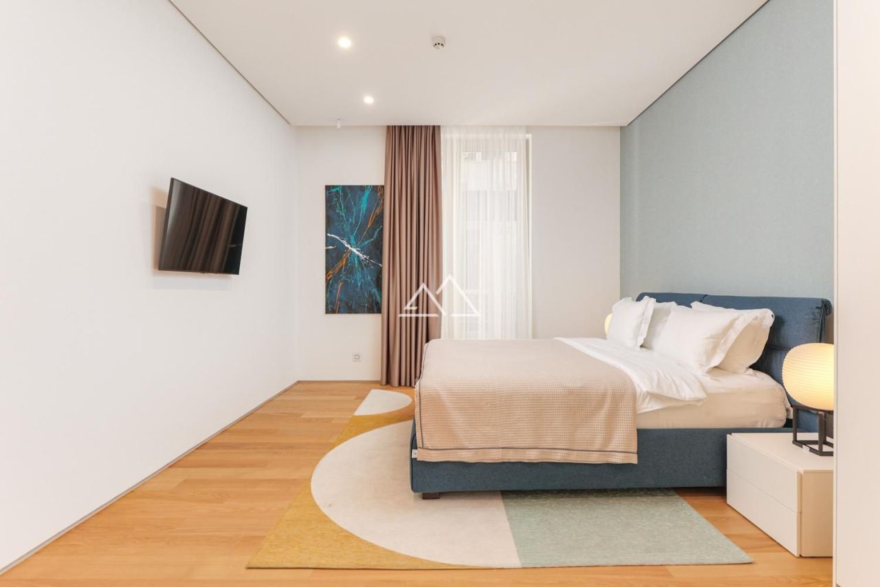 Apartment in Budva, Montenegro, 517 m² - picture 13