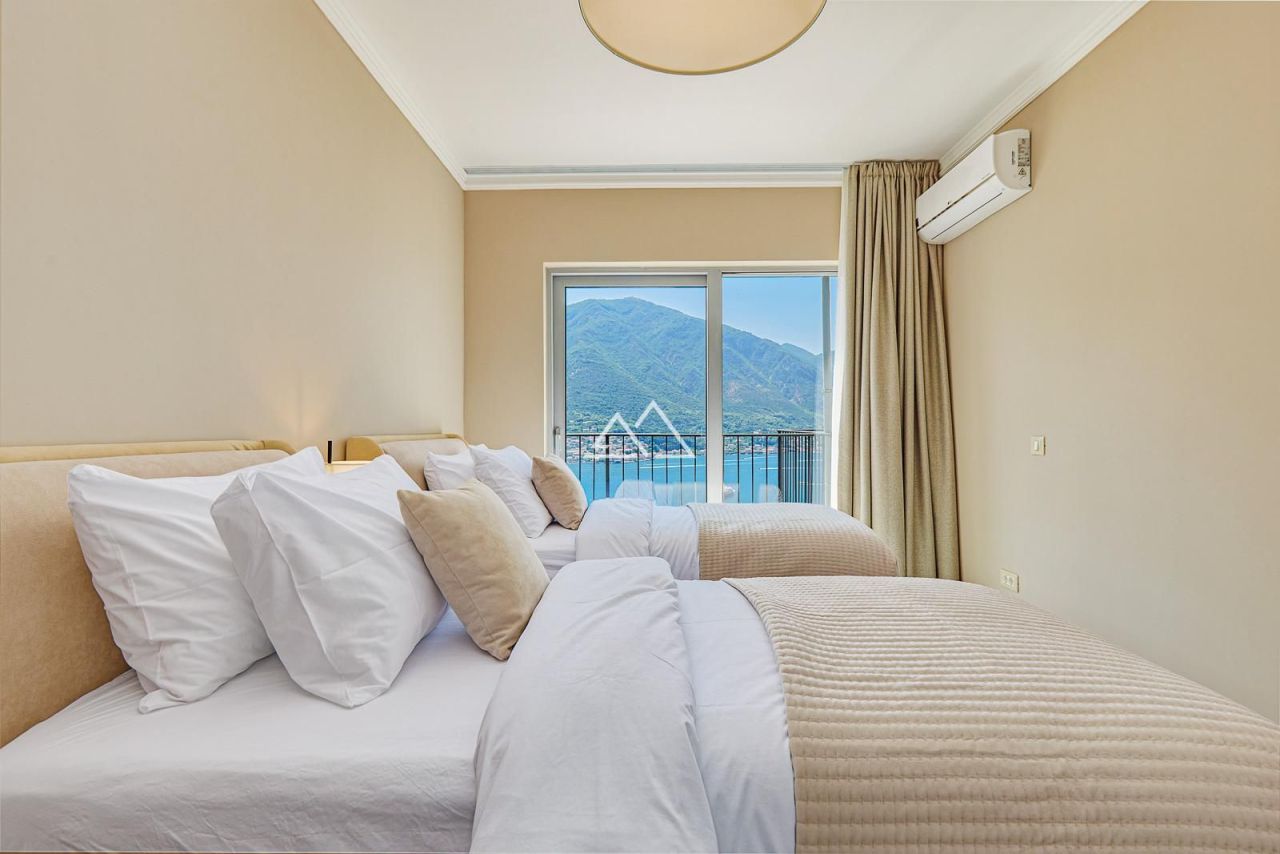 Appartamenti a Dobrota, Montenegro, 158 m² - foto 14