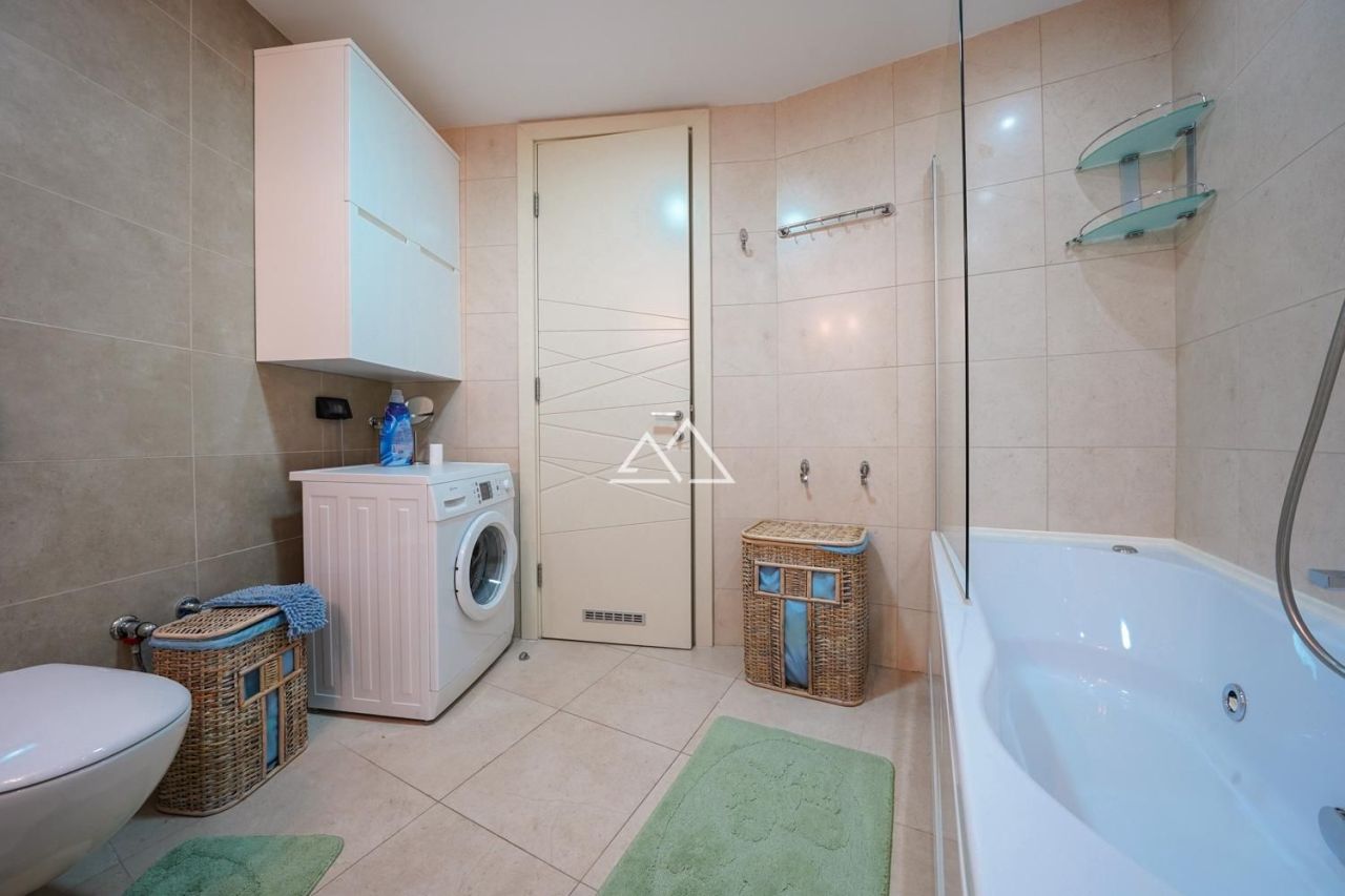 Apartment in Budva, Montenegro, 94 m² - Foto 15