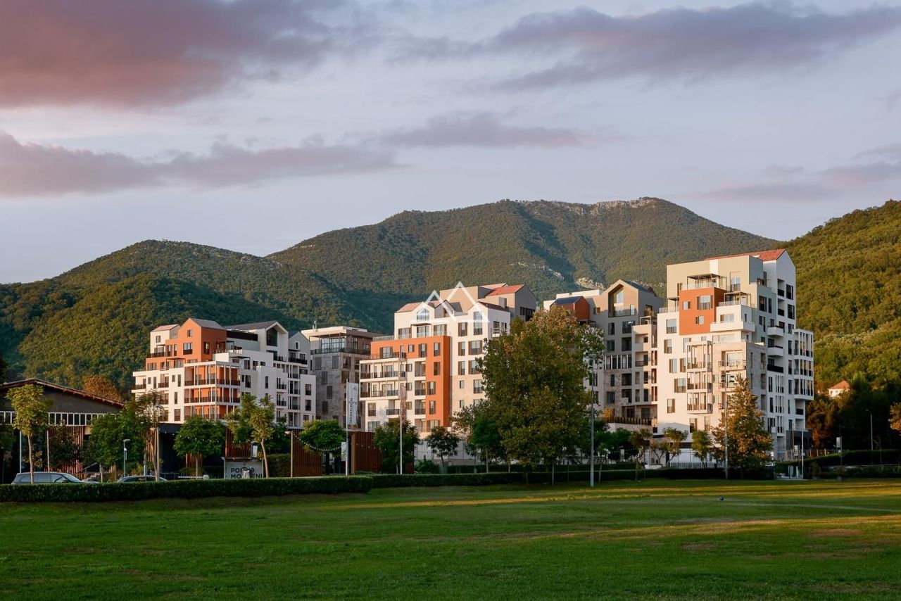 Apartamento en Tivat, Montenegro, 63 m² - imagen 16