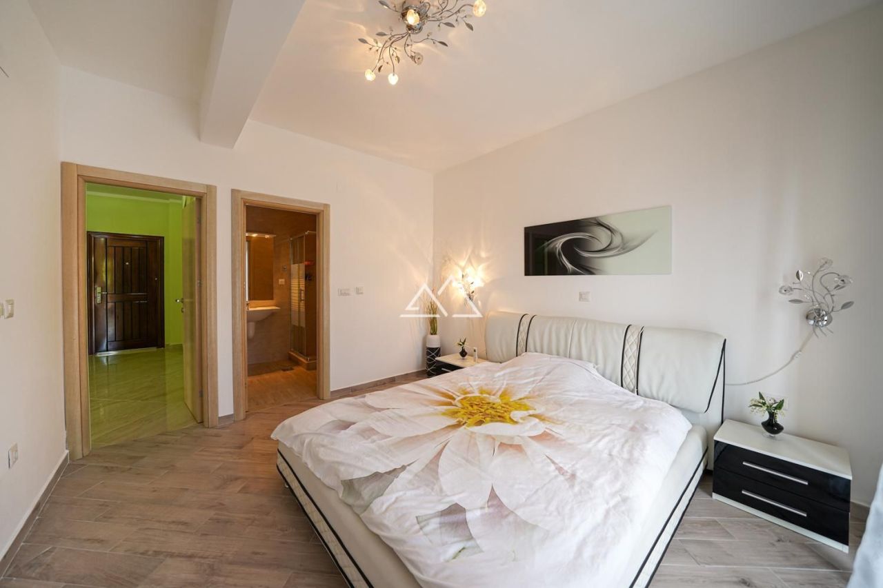 Apartment in Dobra Voda, Montenegro, 242 m² - Foto 16