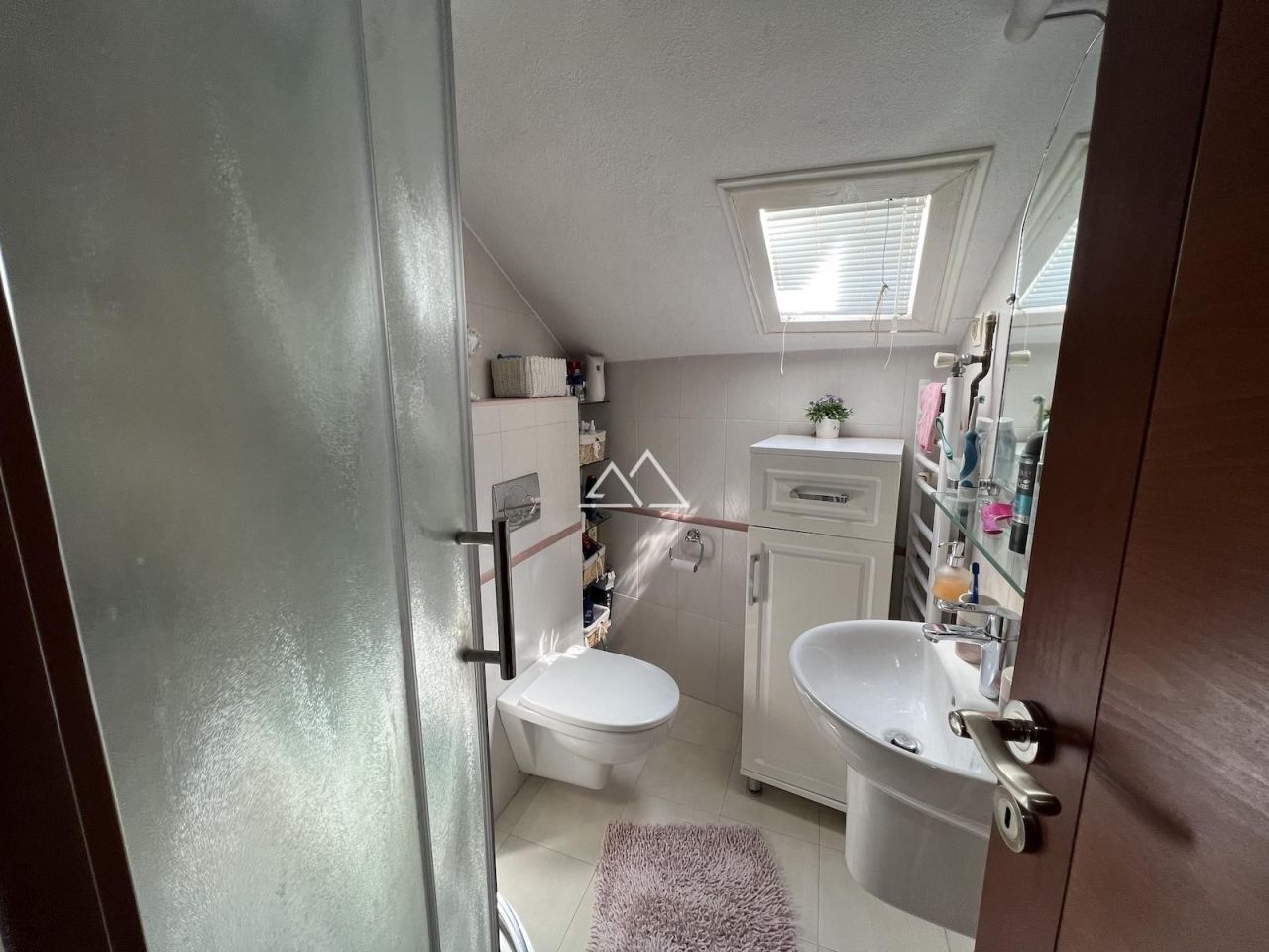 Apartment in Kotor, Montenegro, 97 m² - picture 18