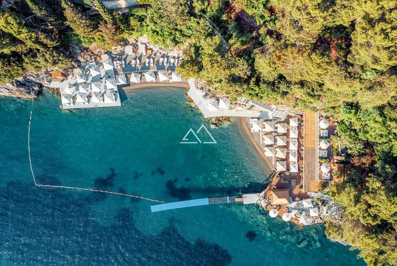 Apartment in Budva, Montenegro, 287 m² - picture 19