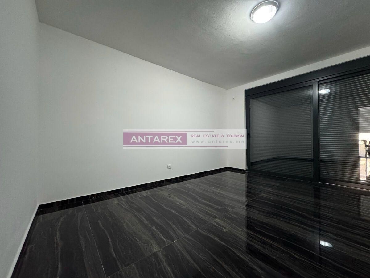 Villa a Bar, Montenegro, 190 m² - foto 10