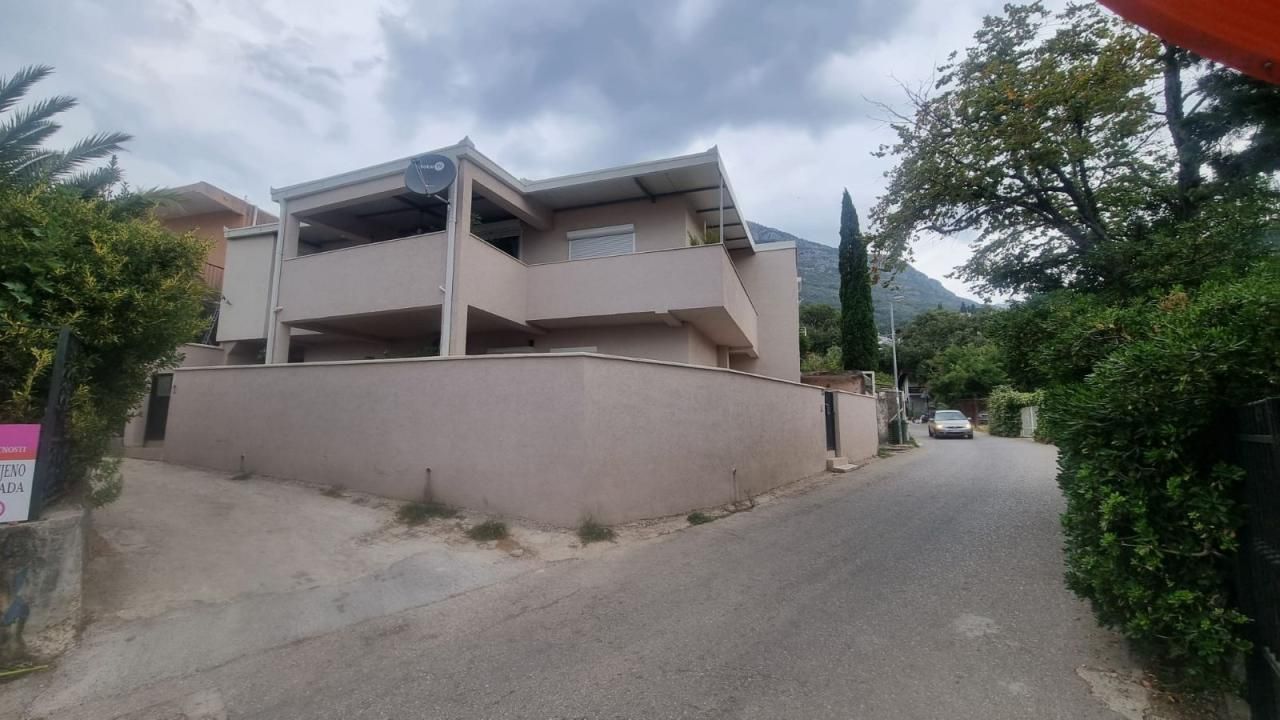 Haus in Susanj, Montenegro, 220 m² - Foto 1