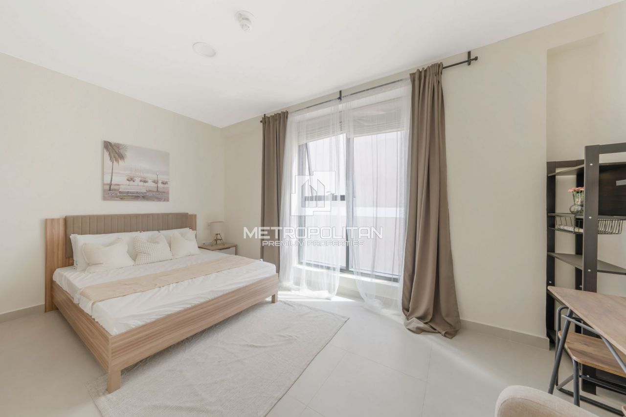 Apartment in Dubai, UAE, 28 m² - picture 1