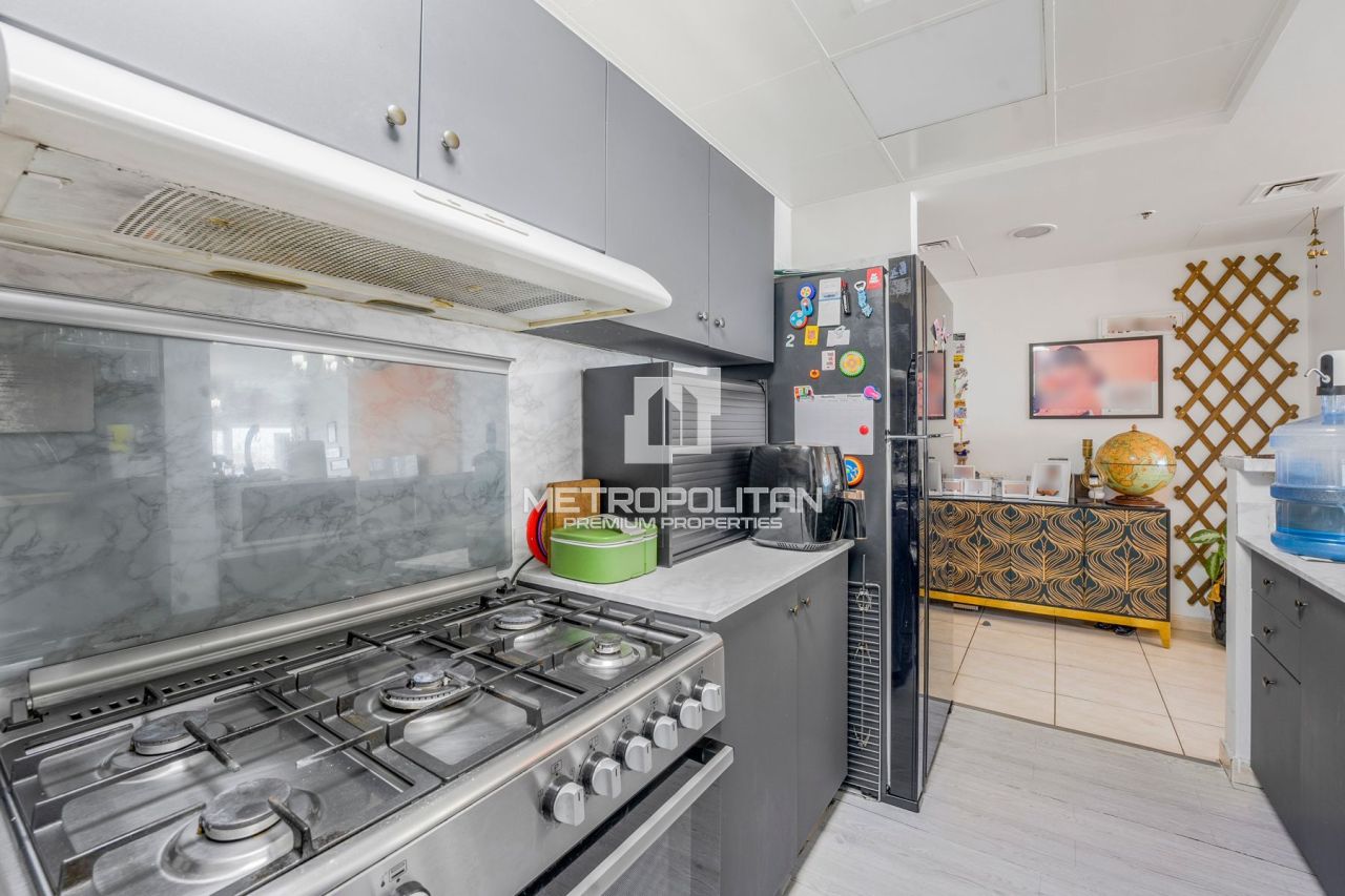 Apartment in Dubai, UAE, 120 m² - picture 9