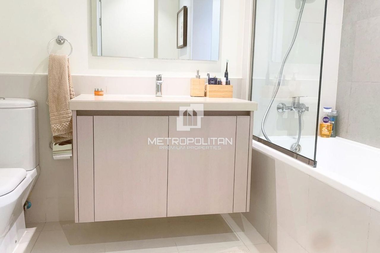 Townhouse in Dubai, UAE, 107 m² - picture 12